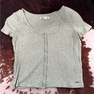 Hollister Sage Button-Up Ribbed Tee
